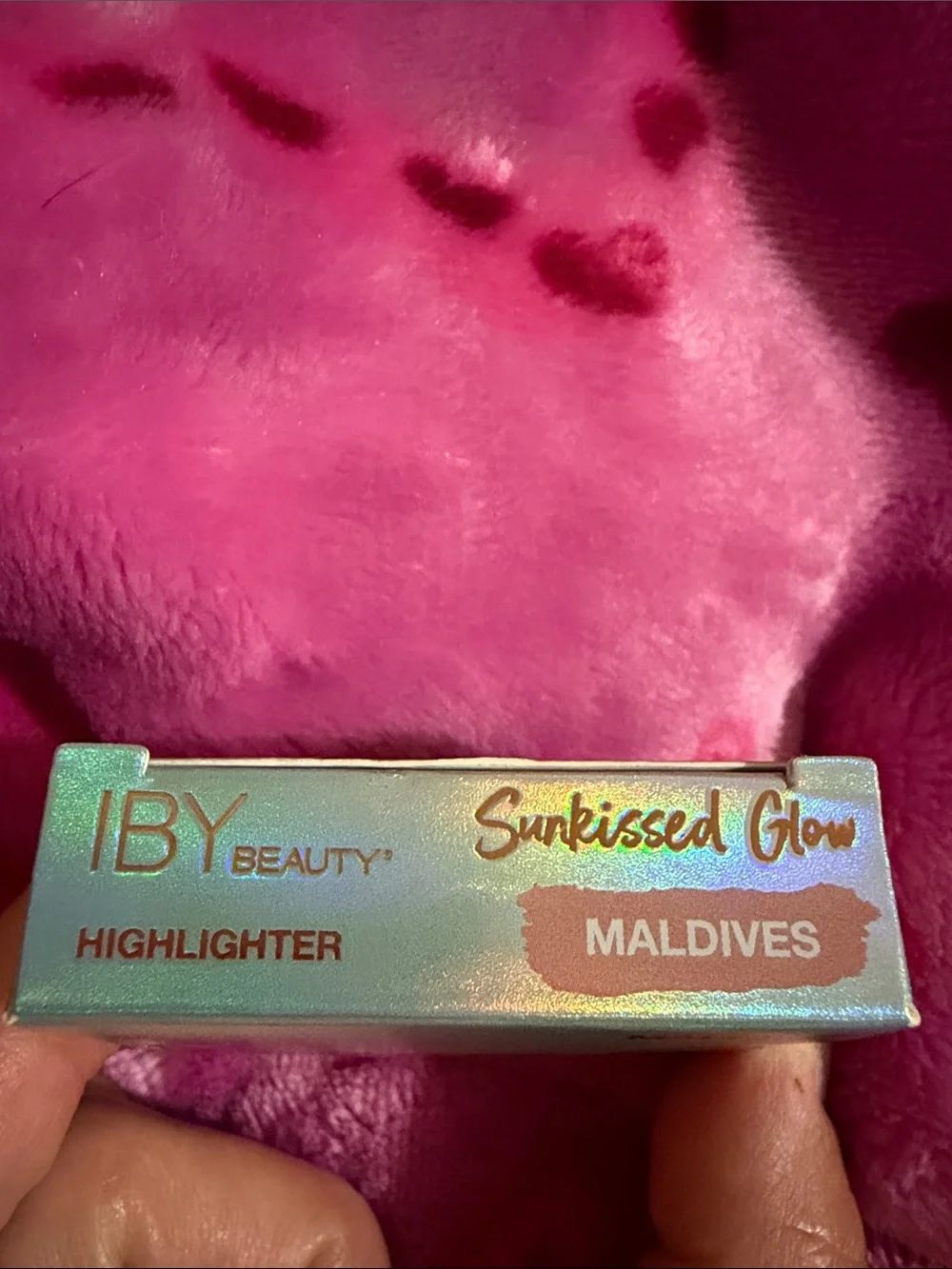 3/$15 🌸 IBY Sunkissed Glow Highlighter - Maldives